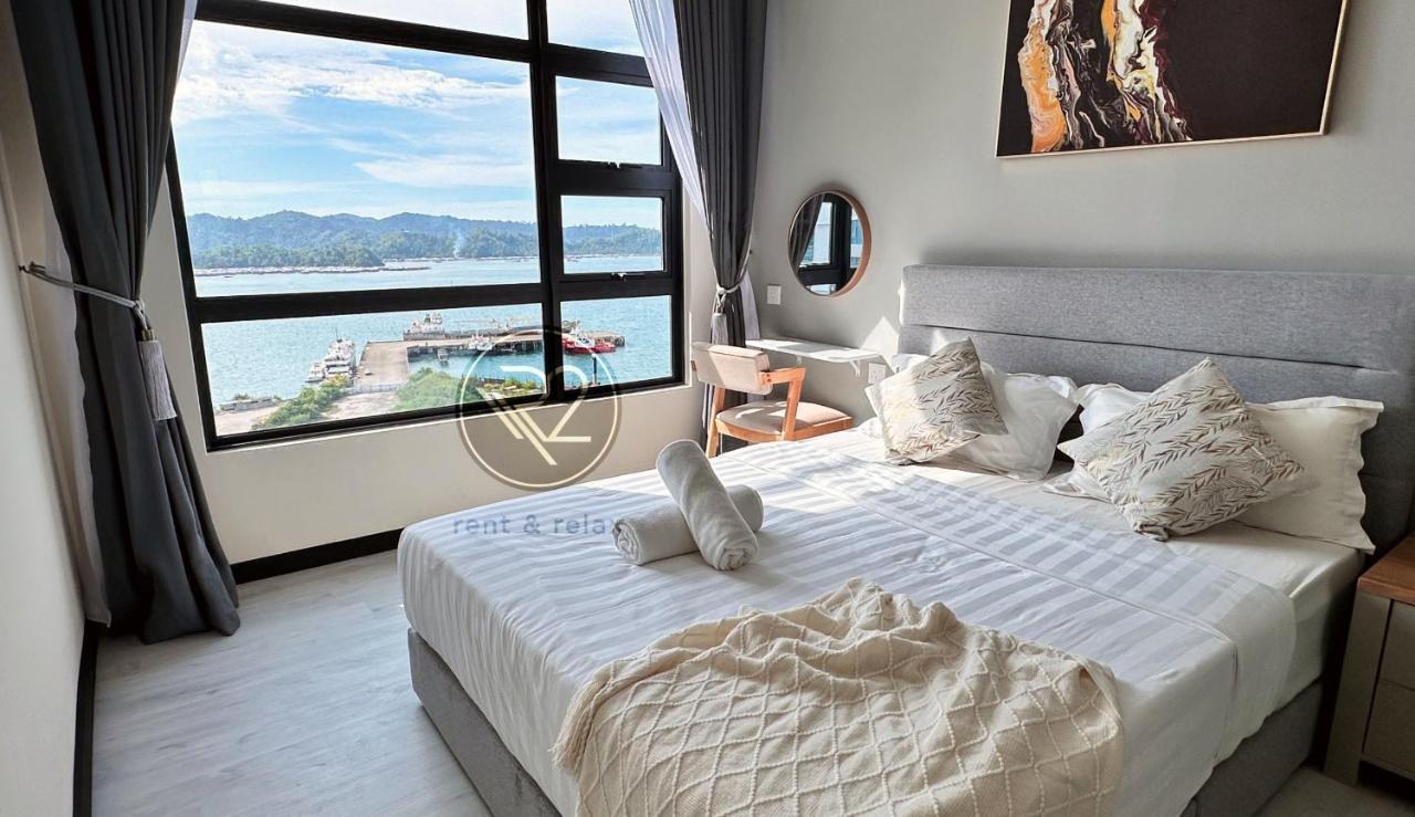Sea&Pool View Stunning Homestay, Wifi, Netflix Near Malls, Jetty, Convenient Stores Kota Kinabalu Buitenkant foto